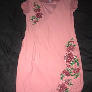 woman’s rose dress